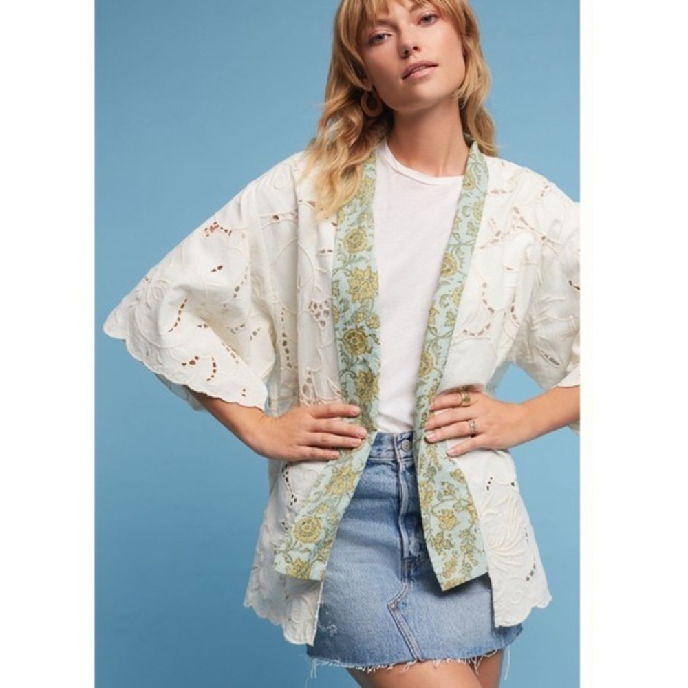 Floret Anthropologie Kimono Topper Floral Embroidered Open Front White‎ OS